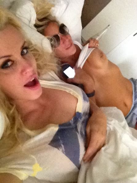 Jenny Mccarthy Leaked Naked 14 Photos The Fappening