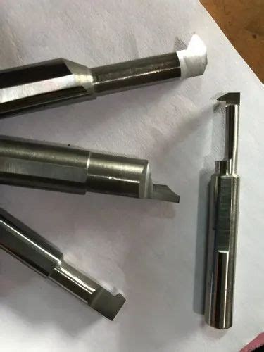 Internal Boring And Threading Tools At Rs 1000 Piece थ्रेडिंग उपकरण
