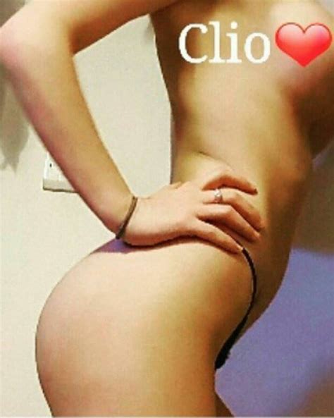 Sexy Clio In Underwear Pose Homemade Camgirl Sexyclio