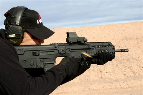 Israeli Weapons Industries Americanizes Its Tavor Rifle