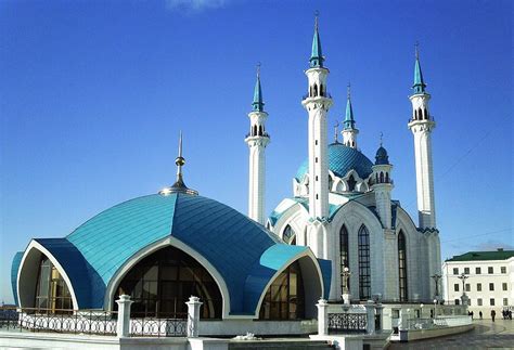 Bagikan kenangan mantanmu untuk semua orang. 10 Masjid Paling Cantik di Dunia | Iluminasi