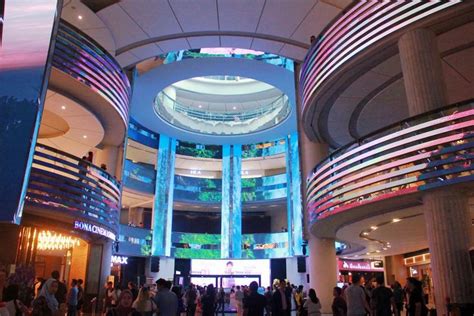Sky Avenue Mall At Resorts World Genting Skyavenue Resortsworld