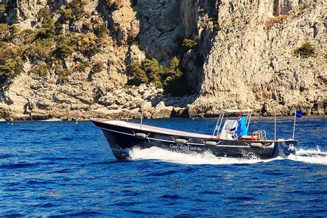 Jayden cole, taylor vixen, and emily addison have some fun. Discover Capri on a lancia boat Milano-Aprea (10 mt)