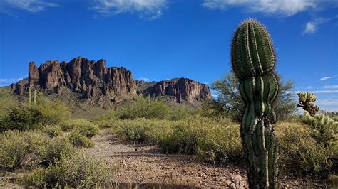 Hd Wallpaper Superstition Mountain Cactus Blue Desert Arizona