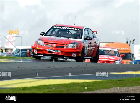 Btcc Vauxhall Racing Stock Photo Alamy