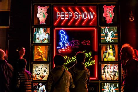 Peep Show Girls Sex Pictures Pass