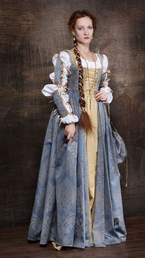 elaborate dress renaissance fashion italian renaissance dress fashion
