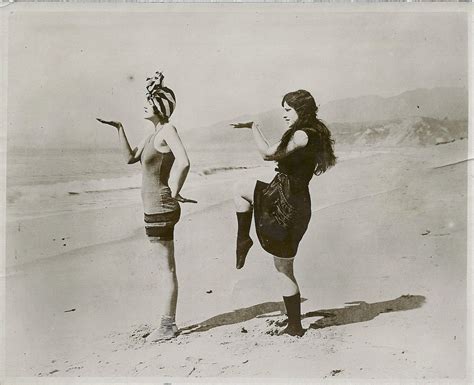 Walk Like An Egyptian C 1920s ~ Vintage Everyday
