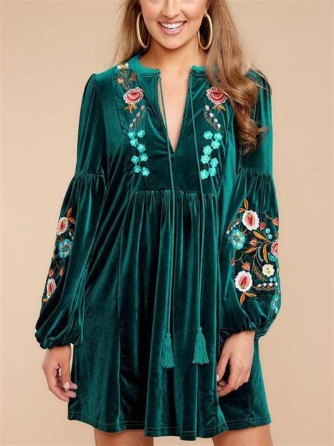 Elegant Waist Velvet Long Sleeve Dress In 2021 Long Sleeve Velvet