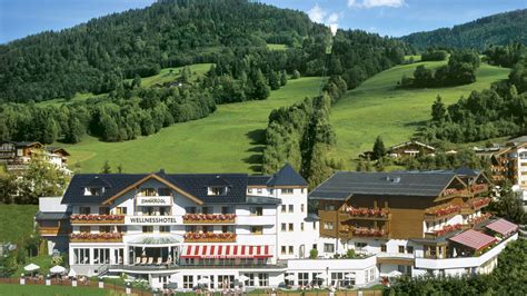 Travel guide resource for your visit to sankt johann im pongau. Hotel Zinnkrügl (St. Johann im Pongau) • HolidayCheck ...
