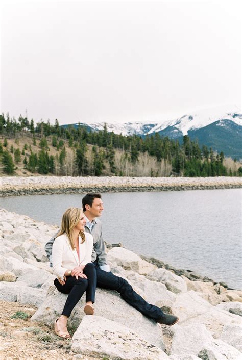 Check out our tips & get inspired! Romantic Colorado Cabin Engagement Session | Colorado ...