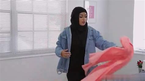 Hot Arab Hijab Girl Followed And Blackmailed To Fuck Hard