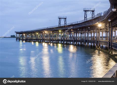 Pier Muelle Del Tinto In Huelva Spain Stock Photo By ©philipus 163025128