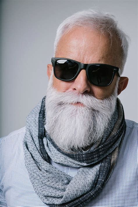 Pin By Egon On Silver Beards Beard Styles Beard Styles For Men Grey Beards
