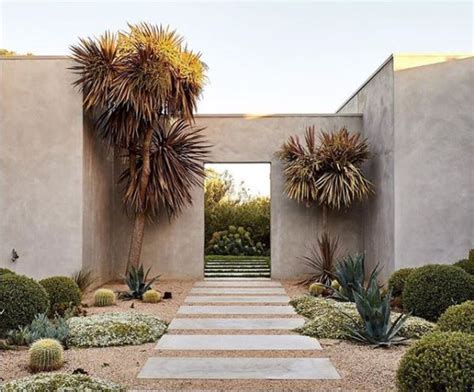 16 Spanish Garden Ideas To Design A Spain Themed Courtyard