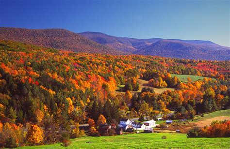 New England Fall Foliage Best Areas To Watch The Leaves Change