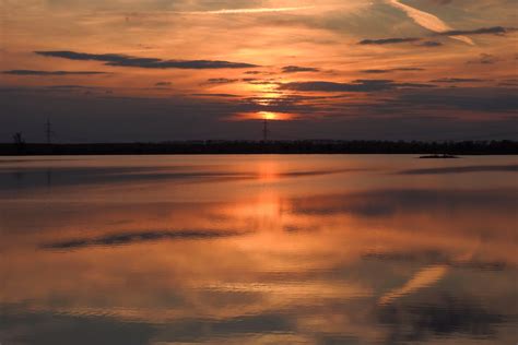 無料画像 海 地平線 雲 日の出 日没 太陽光 夜明け 雰囲気 夕暮れ イブニング トワイライト 反射