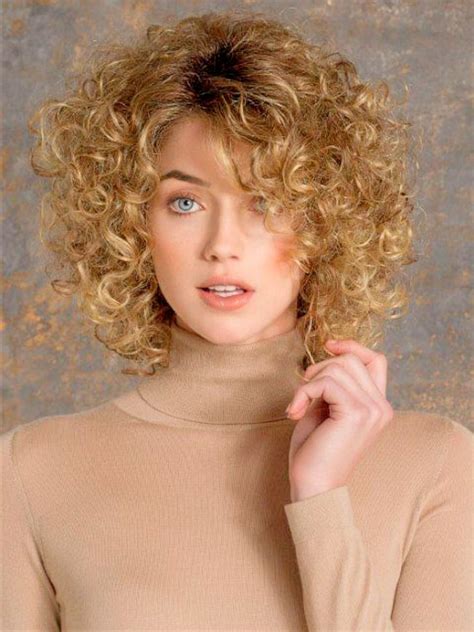Layering wavy hair often ends in disaster. 25 Best Haircuts for Curly Hair - The Xerxes