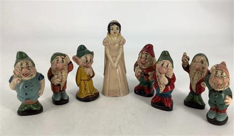 Lot Vintage Disney Snow White And The 7 Dwarfs Set Of 8 Chalk Figures
