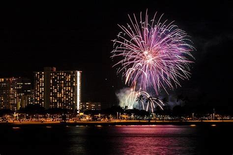 Friday Night Waikiki Fireworks Sail 2023 Oahu Viator