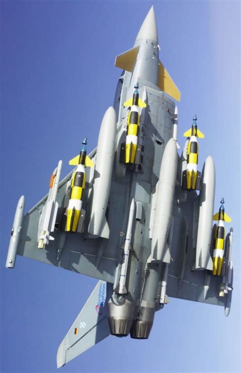 Eurofighter Typhoon Armado Armed Equiped 3 Fuel Tanks Serbatoi
