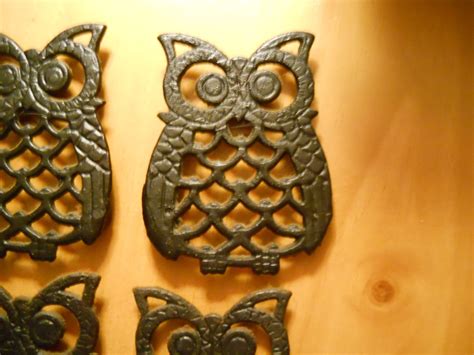 Set Of 4 Owl Kitchen Trivets Black Wall Decor By Amycorpseflower 2500 Owl Kitchen Decor