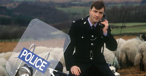 Itv Police Drama Heartbeat Is Coming Back But As A Touring Theatre Show Metro News