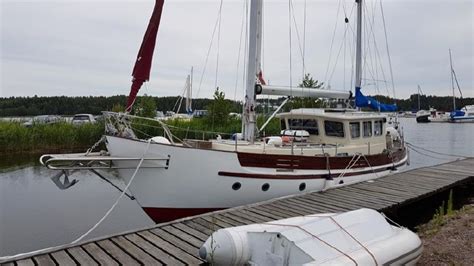 The fisher 37 is the epitome of the large, powerful motor sailer. Used Fisher 37 Fiberglass Prices - Waa2