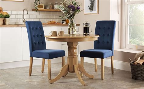 Kingston Round Dining Table And 2 Regent Chairs Natural Oak Finished