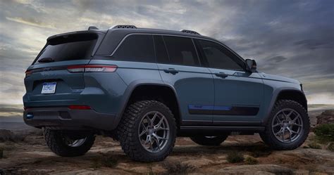 A Closer Look At The Jeep Grand Cherokee Trailhawk 4xe Concept