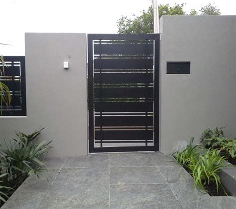 The modern gate designs are not only attractive and good on the eyes but are modern driveway gates, wrought iron gates, custom driveway gate, metal gates, decor, entrance, contemporary gates, wood automated gates. THOUGHTSKOTO