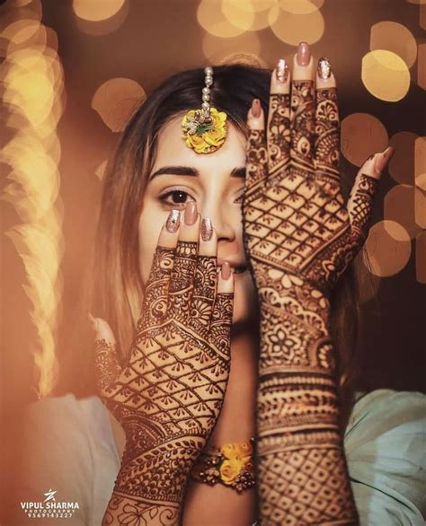 Bridal Mehndi Wedding Photoshoot Poses Indian Wedding Photography