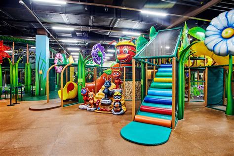 Iplayco Designs Manufactures And Installs Indoor Playground Equipment Play Struct Indoor