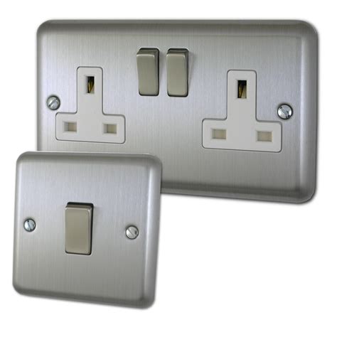 Sourcing guide for decorative switch and socket boxes: Brushed Chrome Sockets and Switches