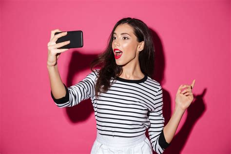 selfie perfetto 7 regole da seguire per una foto come le star