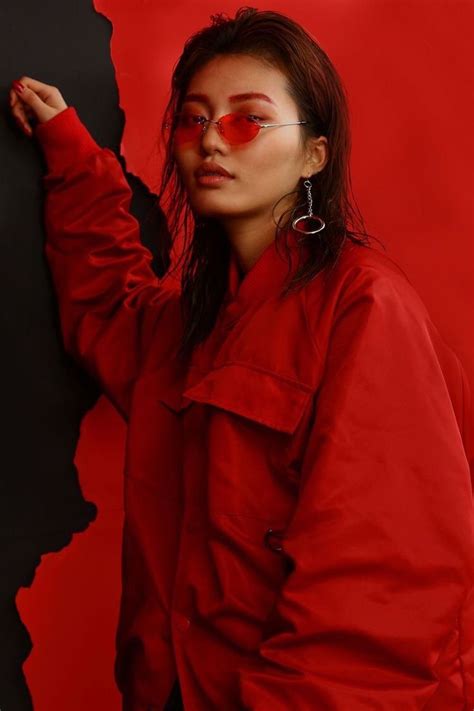 𝚋𝚎𝚝𝚛𝚊𝚢𝚘𝚘𝚗𝚐𝚒 Red Fashion Style Photoshoot