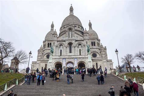 Sacré Coeur The Basilica Of The Sacred Heart Of Paris 🏅