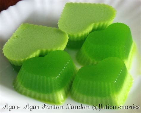 Malam tadi saya hanya menunjuk untuk mengajar juita dan nana dalam menyediakan agar untuk sugar root melaka. Sinar Kehidupanku**~::..: Agar- Agar Santan Pandan