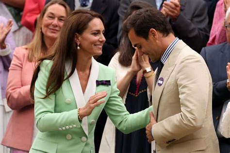 Kate Middleton Had Awkward Two Word Instruction For Roger Federer At Wimbledon