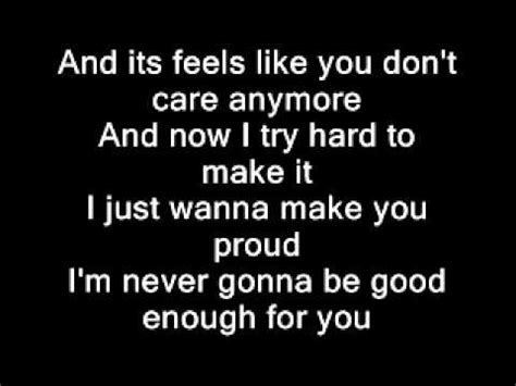 Simple plan - Perfect (Lyrics) - YouTube