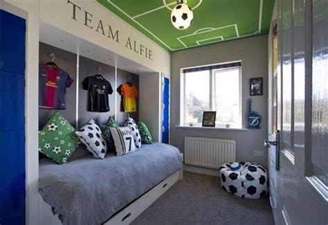 25 Modern Teen Boys Room With Sport Themes Homemydesign