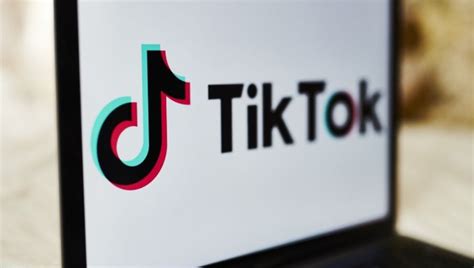 Trump Bans Chinese Tiktok And Wechat Parent Companies In The United States