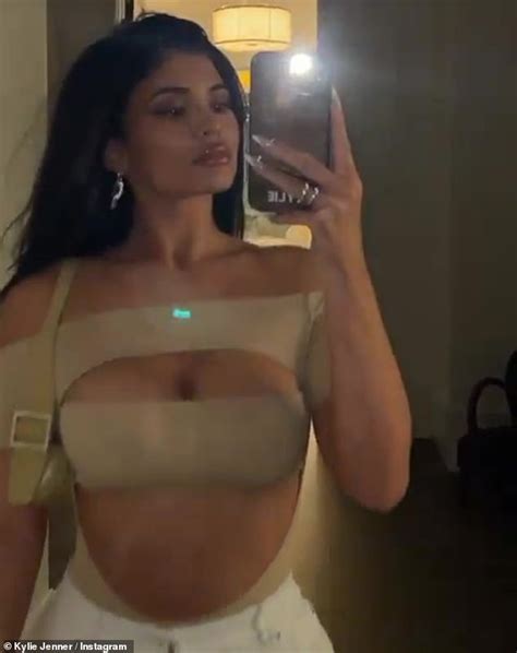 Kylie Jenner Lets Her Curves Do The Talking In Baby Pink Dress