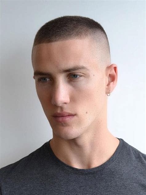 How to do fade buzz cut. 20 Masculine Buzz Cut Examples + Tips & How To Cut Guide