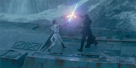 That slight shortfall could result in some fans not returning for. 'Star Wars: The Rise of Skywalker' Opening Thursday Box ...