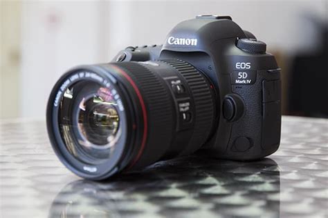 Canon Eos 5d Mark Iv Review First Looks Hands On