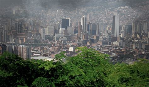 Перевод контекст contingencia ambiental c испанский на русский от reverso context: Así amaneció la calidad del aire en Medellín y Valle de Aburrá