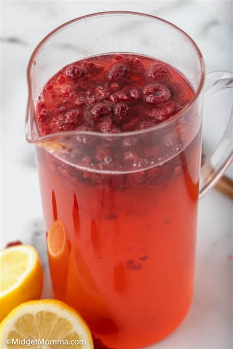 Homemade Raspberry Lemonade Recipe • Midgetmomma