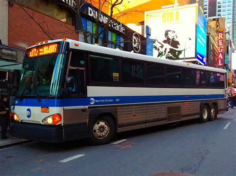 2013 Mci D4500ct 2288 On The X17j At 42 Street And 8 Avenue Bus Coach