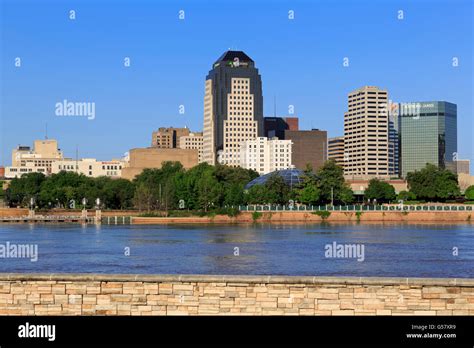 Red River And Skyline Shreveport Louisiana Usa Stock Photo Alamy